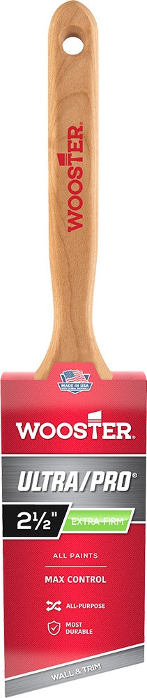 Wooster 2-1/2" Ultra/Pro Extra Firm Angle Sash Paint Brush